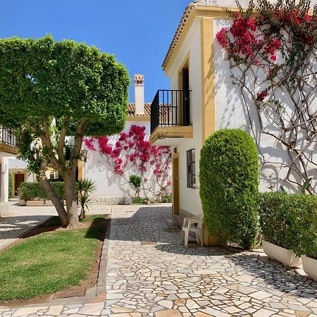 Eonia Marinas-Duplex Con Porche En Primera Linea! Вера Екстериор снимка